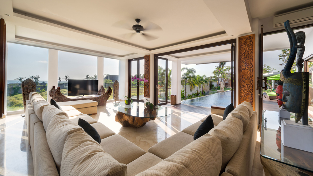 Villa LuWih - Airy living area